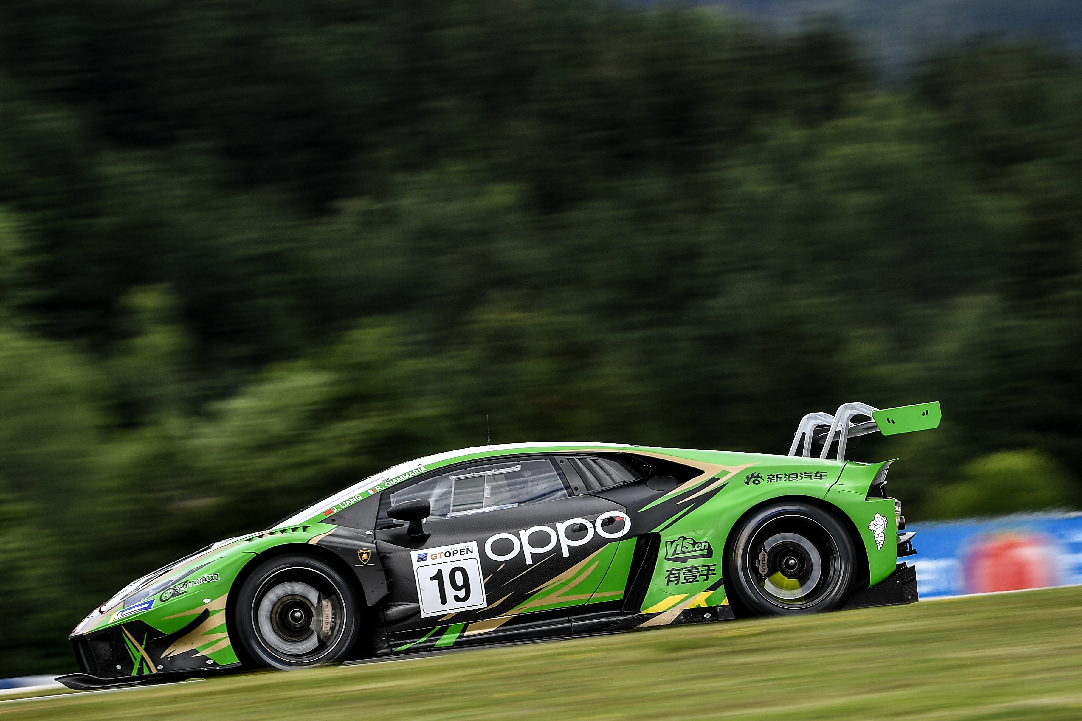 Raton by Target a Silverstone con Jiatong-Giammaria nel GT Open   